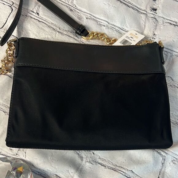 Michael Kors, black Crossbody with gold stud and chain detail - Picture 9 of 11
